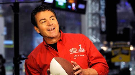 Papa John S Founder John Schnatter Apologizes For Using N Word On Conference Call Abc7 Chicago