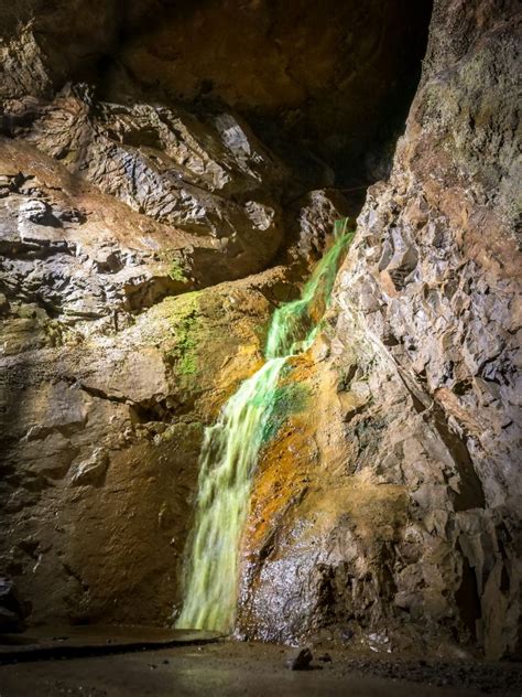 Funiculaire Du Pic Du Jer Grottes Et Gouffres à Lourdes Guide
