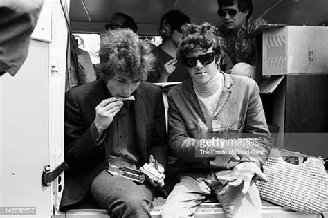 Bob Dylan Newport 1965 Photos And Premium High Res Pictures Getty Images