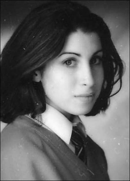 Epicentro Amy Winehouse el Antes y Después de las drogas