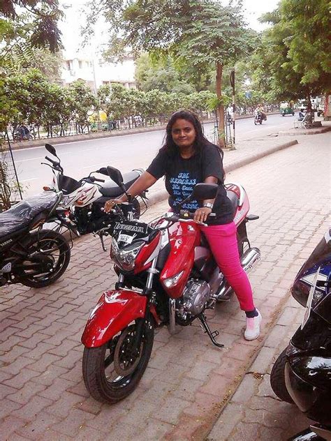 indian lady riding bike 85 indiagirlsonbike women empowerment of india