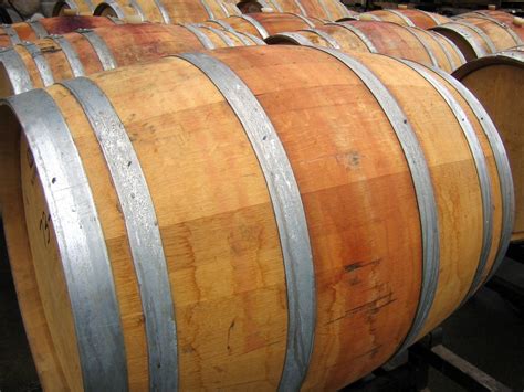 Oak Barrel Free Stock Photo | FreeImages