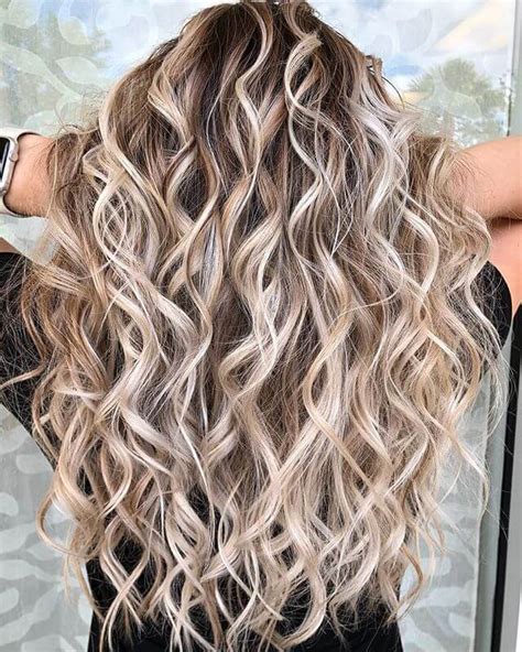 Therefore, when you consider adding some highlights or an ombre effect, go for other blonde shades or natural shades of brown than something crazy. 45 Insanely Hot Hairstyles for Long Hair That Will Wow You ...