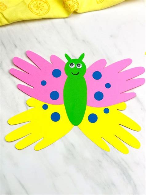 This Handprint Butterfly Is A Fun And Easy Kindergarten Craft For The