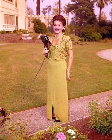 Legendary Actress Betty White In 1940 Doing An Ad For Nbc