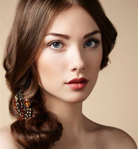 The most beautiful woman in the world without makeup may have motivated you to ditch those products and embrace your true self. naturally beautiful women without makeup - Google Search ...
