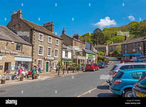 Settle Town Centre North Yorkshire North West England Stock Photo Alamy