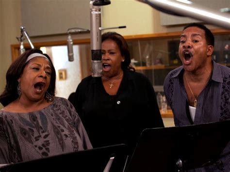 Backup Singers Come To The Fore Photo 2 Pictures Cbs News
