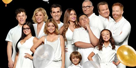Modern Family Renewed For Season 11 At ABC, Will Be Final Season
