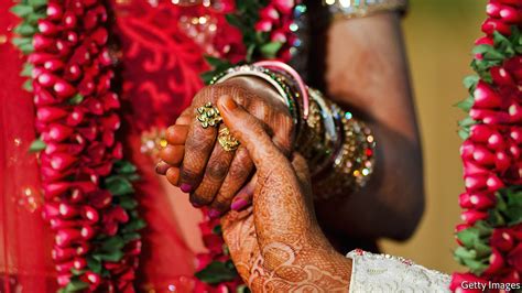The Triumph Of Love Marriage In India Is Becoming Less Traditional