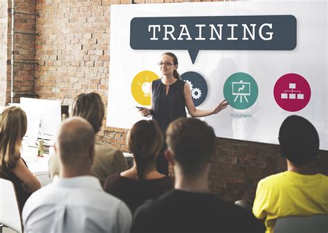 10 Must Have Skills And Qualities For Effective Trainers In 2019 Kiwi Lms