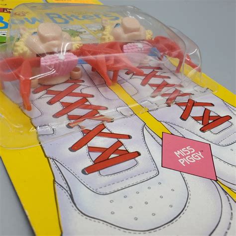 Muppets Miss Piggy Bow Biters For Shoelaces Vintage Etsy
