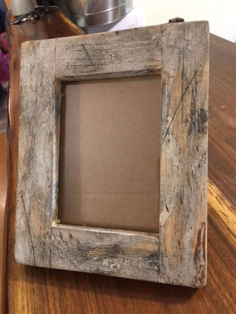 Rustic Frame Etsy Rustic Frames Rustic Picture Frames Barn Wood