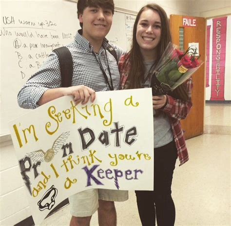 Pin By Delaney Brasselle On Promposals Cute Prom Proposals Prom