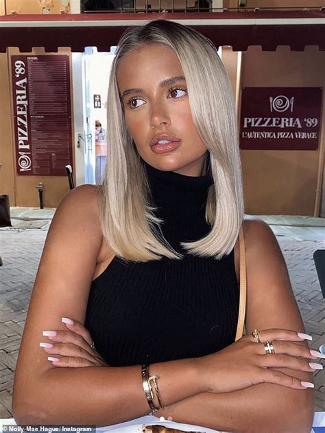Love Islands Molly Mae Hague Shows Off Shorter Hairdo In Italy Daily Mail Online