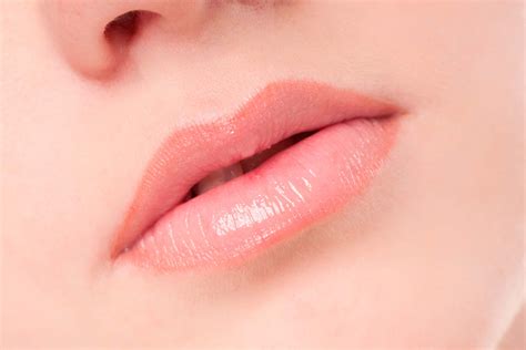 What Can Be Done About Lip Wrinkles Lines On Lips Best Non Surgical