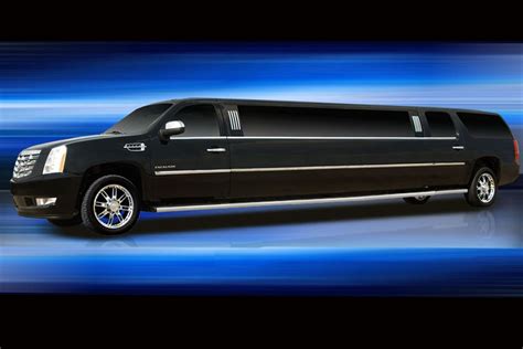 Pin By Project Submarine On A001 Veichles Black Limousine Limousine