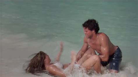 Nude Scenes Kelly Brook In Survival Island Gif Video Nudecelebgifs Com
