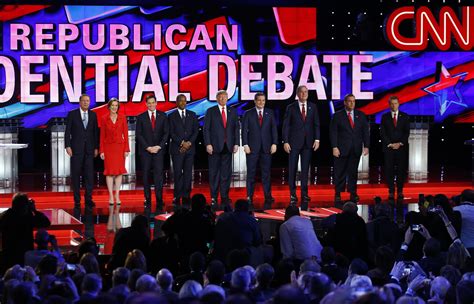 Republican Us Presidential Candidates Pose Before The Start Of The