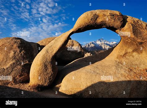 Arch Lone Pine Peak Sierra Nevada Mountains Alabama Hills Lone