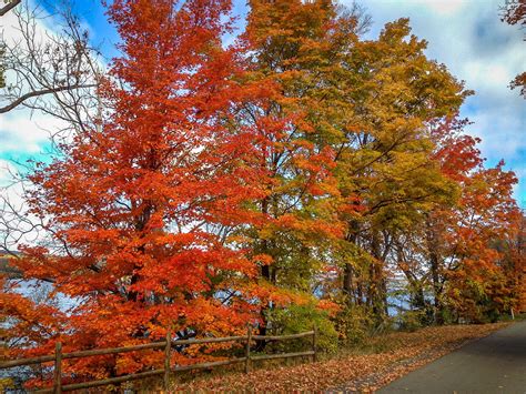 Upstate Boutique Hotels To Enjoy Fall Foliage Compass