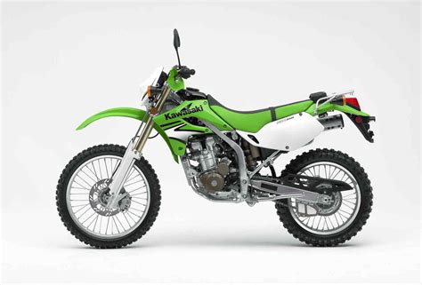 Kawasaki Klx250s Review Pros Cons Specs And Ratings