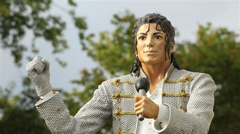 Michael Jackson Statue Removed From National Football Museum Amid Sex