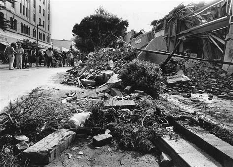 The Epicenter Rediscovered Photos Show Loma Prieta Quakes Santa Cruz