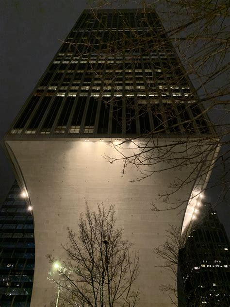 Rainier Tower Seattle Is It Gonna Fall Revilbuildings