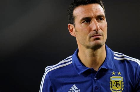 Lionel sebastián scaloni (spanish pronunciation: Argentina coach Lionel SCALONI delays October list for ...