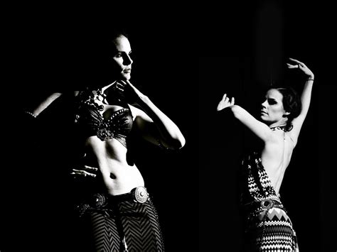 Urban Tribal Fusion Belly Dance Mit Silvia Orchidaceae Motions