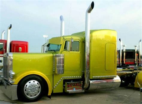 Peterbilt Show Trucks Some Of The Finest Petes Around