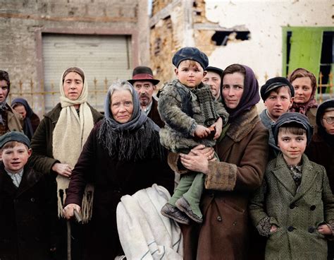 13 Fascinating Colorized Photos Of Refugees During World War Ii