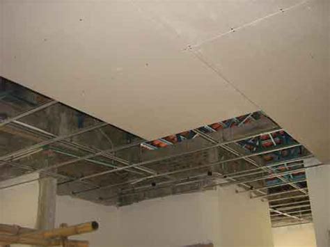 Berikut ini adalah daftar harga papan grc yang bisa anda pertimbangkan. Harga Pasang Plafon Gypsum dan GRC | Harga Bahan Bangunan