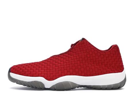 Nike Air Jordan Future Low Gym Redの新品中古フリマ通販｜スニダン