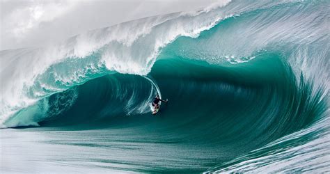 First All Womens Big Wave Surf Contest To Be Held In