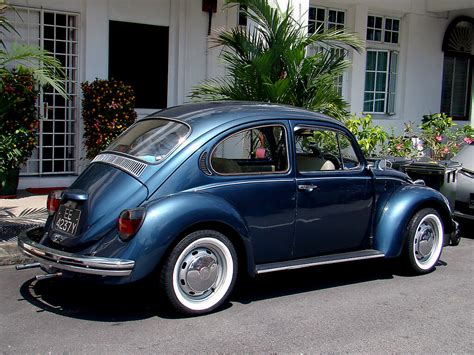 Metallic Blue Vw Beetle Bug I Lash Tan Flickr