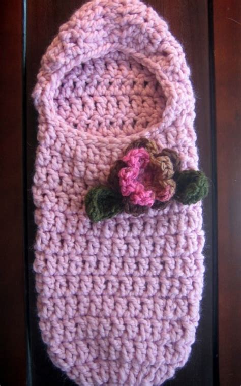 Crochet Pattern Hooded Baby Cocoon With Flower And Leaves