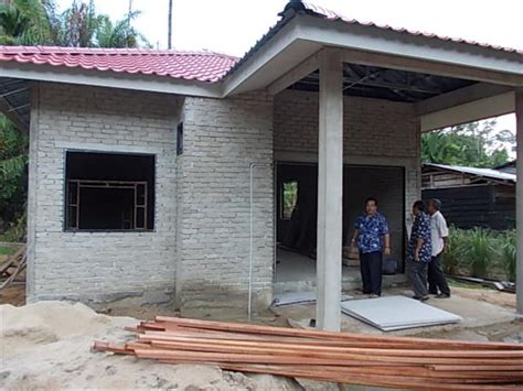 Daftar borang permohonan & cara memohon skim rumah mesra rakyat secara online rmr spnb aspirasi rumah idaman rakyat dan contoh bantuan plus rmrplus tahun 2021. DUN KUBU GAJAH: Mesra Rakyat
