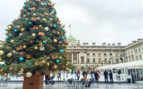 English Christmas Traditions And How To Celebrate Them In London
