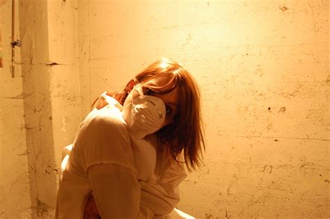 25 Horrifying And Heartbreaking True Stories From The Psych Ward