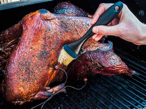 how to smoke a turkey in an electric smoker 8 easy steps