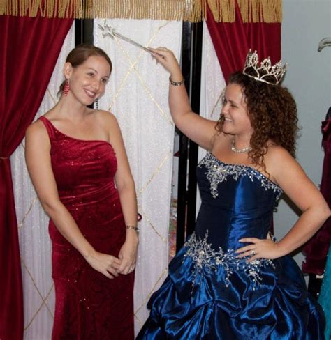 Leander Woman Works To Make Girls Prom Dreams Come True Hill Country