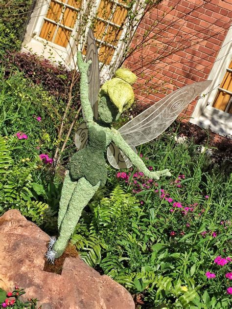 10 Disney Character Topiaries You Have To See To Believe Kids