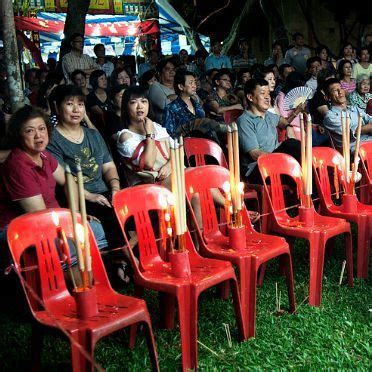 The hungry ghost festival is one of several traditional festivals in china to worship ancestors. How to Celebrate the Hungry Ghost Festival (2019 ...