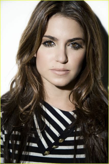 Nikki Reed Height Weight And Body Measurements Olala