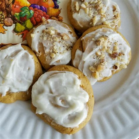 Best Pumpkin Cookies With Cream Cheese Frosting Recipes