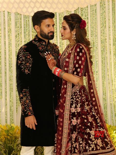 Nusrat jahan's debut movie, shotru. Kolkata: Nusrat Jahan - Nikhil Jain Wedding Reception # ...