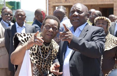 Zwelithini absolviert auslandsbesuche, um für den tourismus in der provinz zu werben und gelder für wohltätige organisationen der zulu einzusammeln. Should the Zulu king get rent for his trust land? Let the ...
