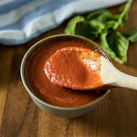 Easy Homemade Pizza Sauce 5 Minute Recipe Must Love Home
